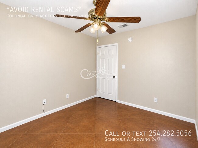 Building Photo - 3709 Dustin Ct