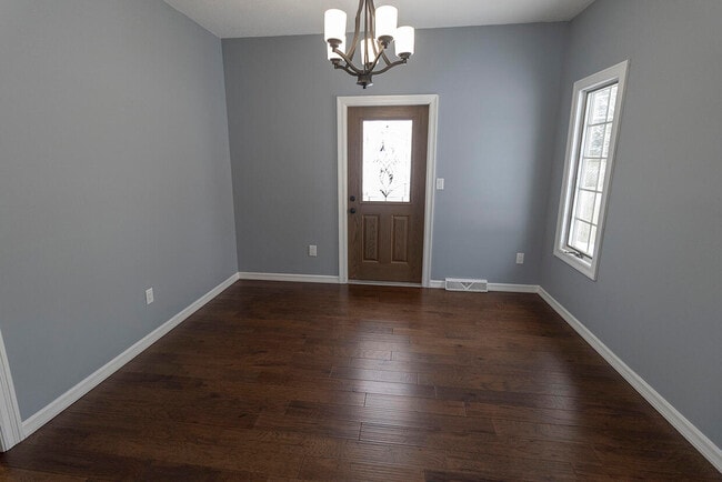 Foto del edificio - 4500 W Bridgewood Dr