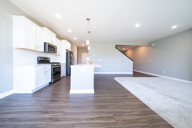 Foto del edificio - 1715 Emerson Ct