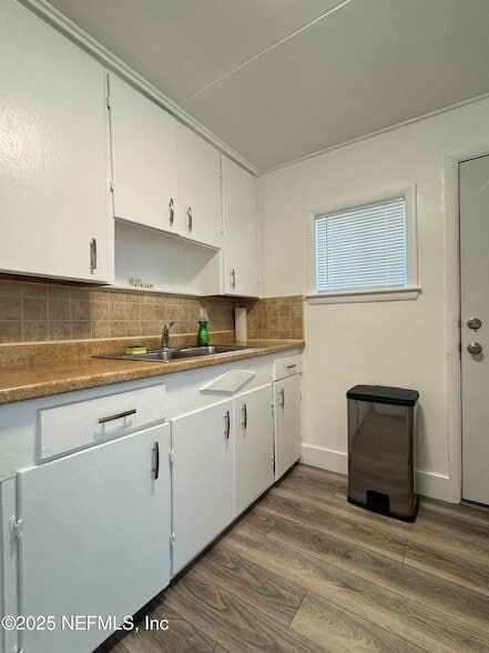 Foto del edificio - 1504 Winthrop St