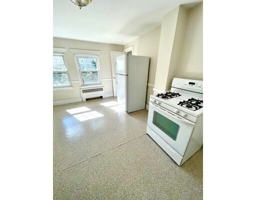 Building Photo - 36 Aldrich Rd