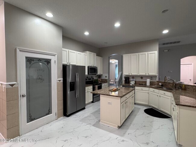 Foto del edificio - 854 Wilmington Ln