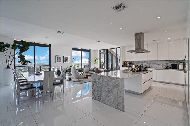 Foto del edificio - 88 SW 7th St