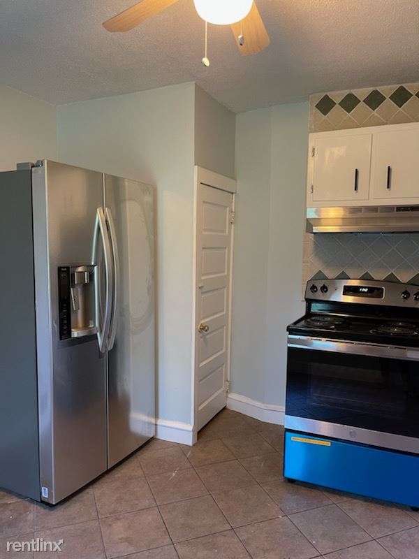 Foto del edificio - 2 br, 2 bath House - 1042 Mason Ave.