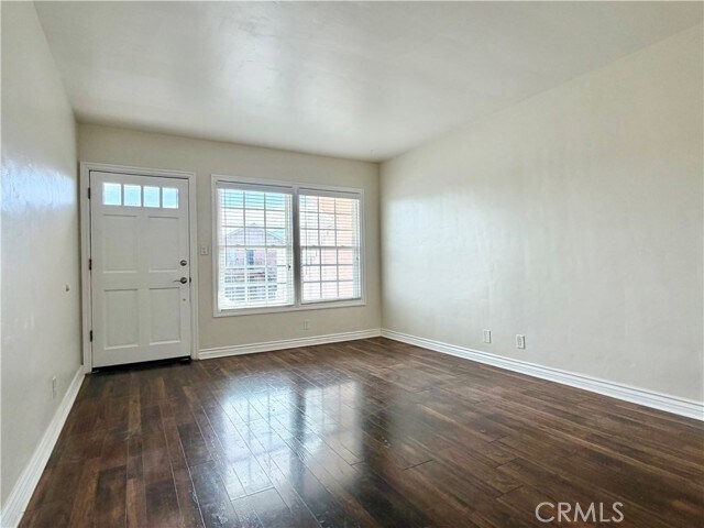 Foto del edificio - 982 W Hamilton Ave