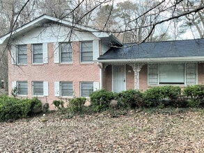 Building Photo - 2819 Collier Dr NW