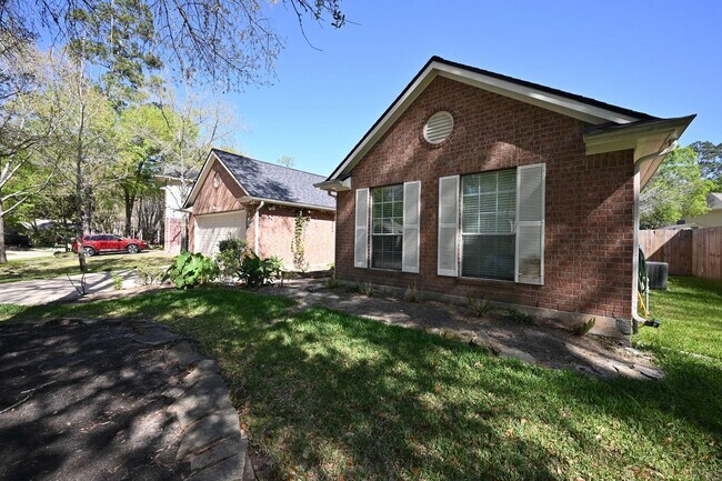 Foto del edificio - 219 N Wimberly Way