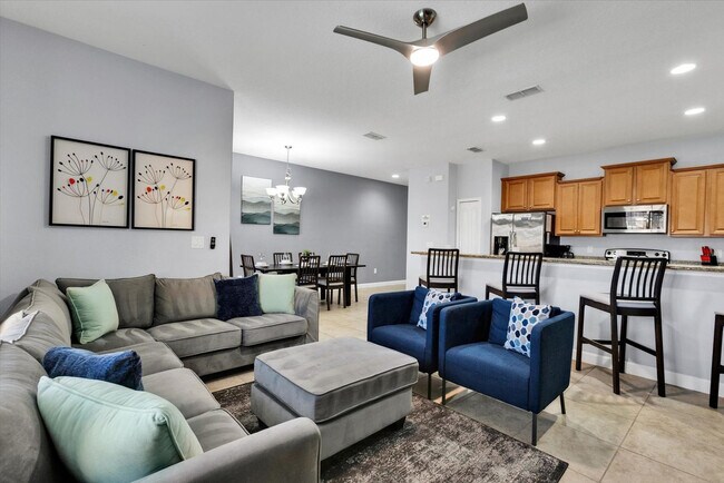 Foto del edificio - 3069 Beach Palm Ave