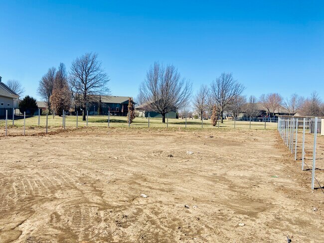 Building Photo - 3239 Cedar Downs St