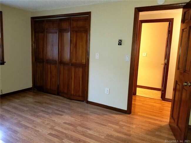 Foto del edificio - 93 Furnace Ave