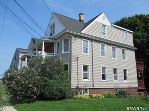 Building Photo - 112 Bennett St