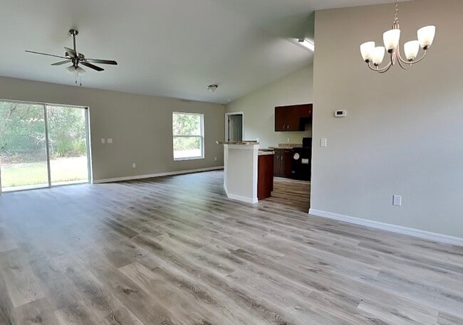 Building Photo - 3584 W Burgandy Dr