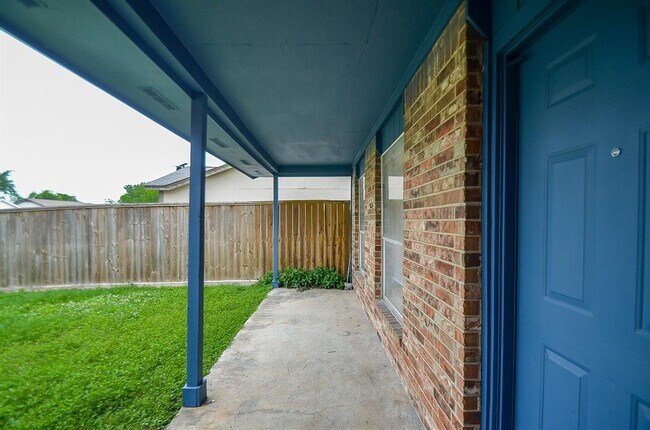Foto del edificio - 1114 Greencroft St