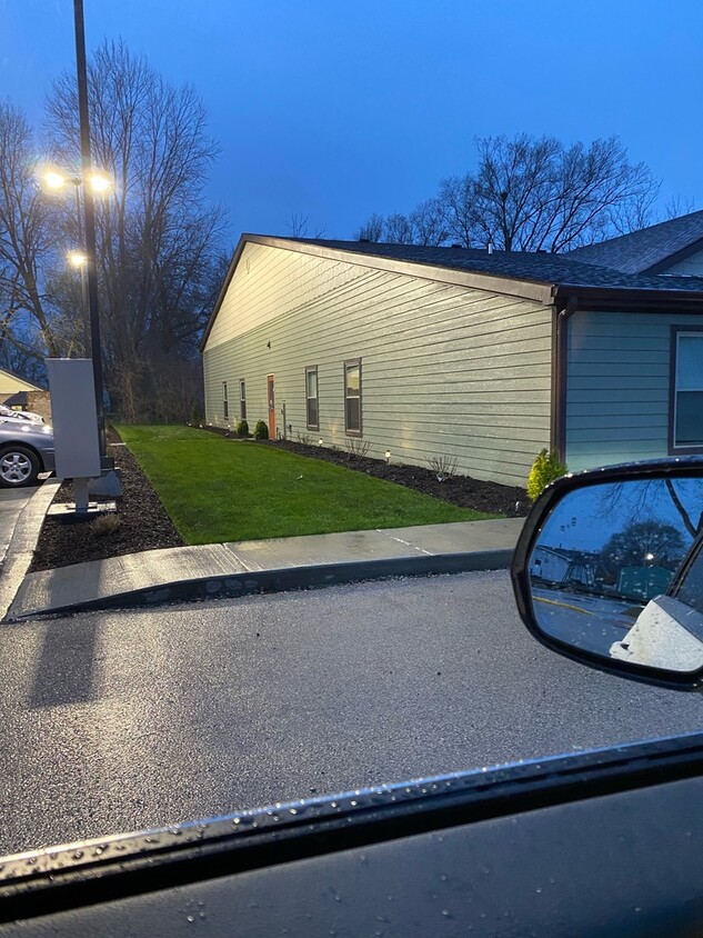 Front entrance - 139 S Vermillion St