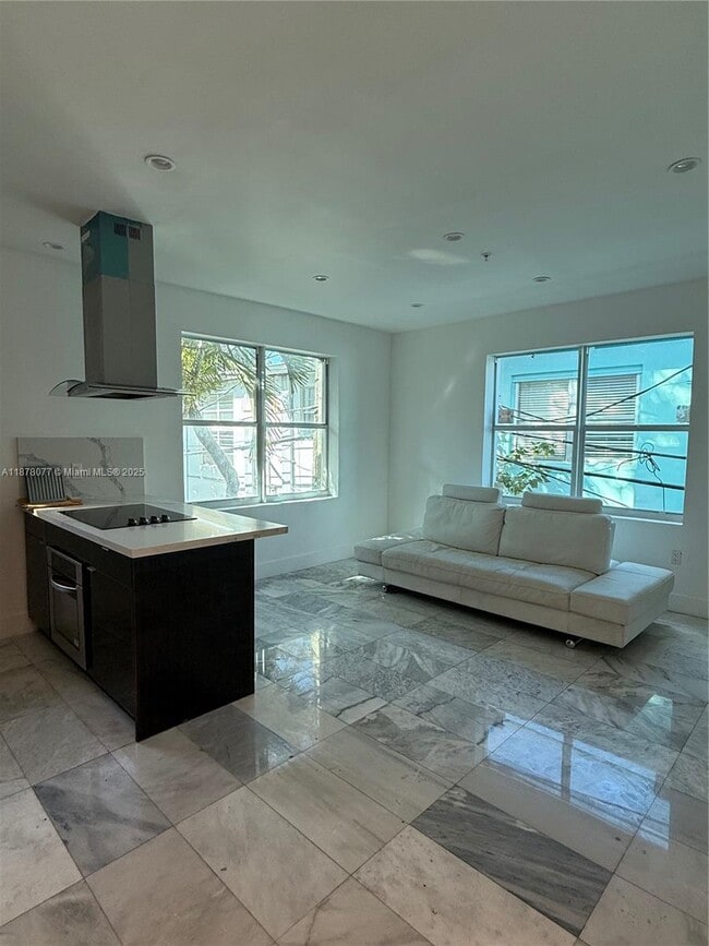 Foto del edificio - 1560 Drexel Ave