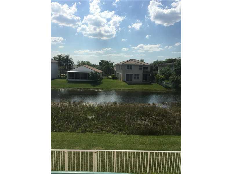 Primary Photo - 2320 NW 162nd Way