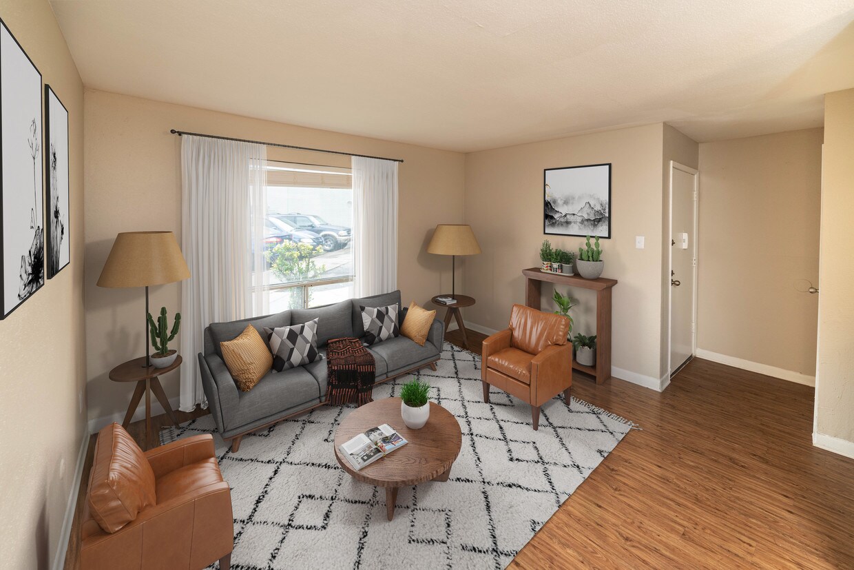Newport At Clear Lake Apartments Houston Tx Apartments Com