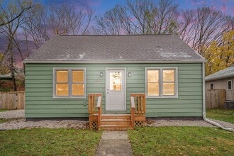 Building Photo - 1524 Humphrey St