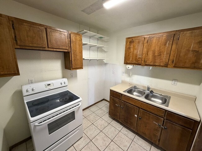 Foto del edificio - 2 Bed 1 Bath Home