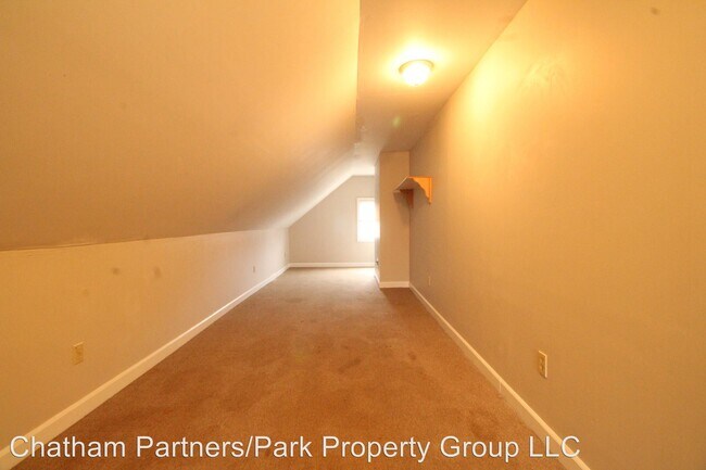 Foto del edificio - 293-295 E Woodrow Ave