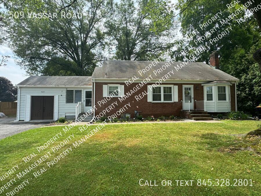 Primary Photo - 5 BR, 2.5 BA with spacious yard and finish...