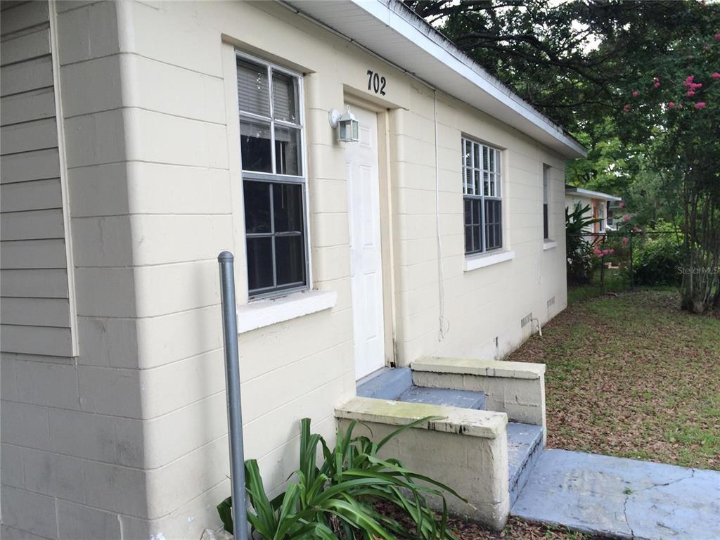 Foto principal - 702 W 14th St