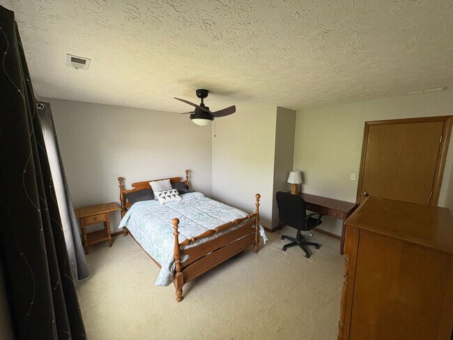 Foto del edificio - 4 Bedroom West Lafayette Home!