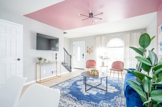 Foto del edificio - 1267 Sweet Pine Dr