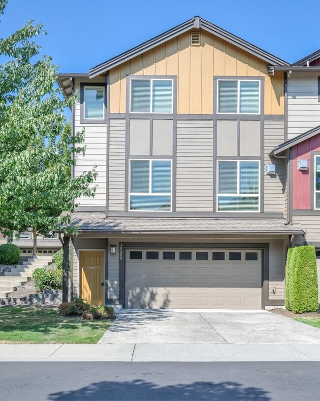 Building Photo - 3Bd/3bath Bothell Townhome