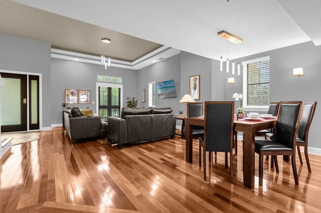 Building Photo - 14590 Damai Ln