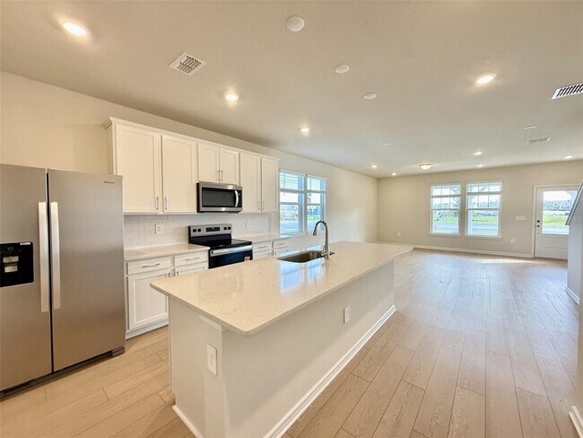 Foto del edificio - 2116 Southbury Dr