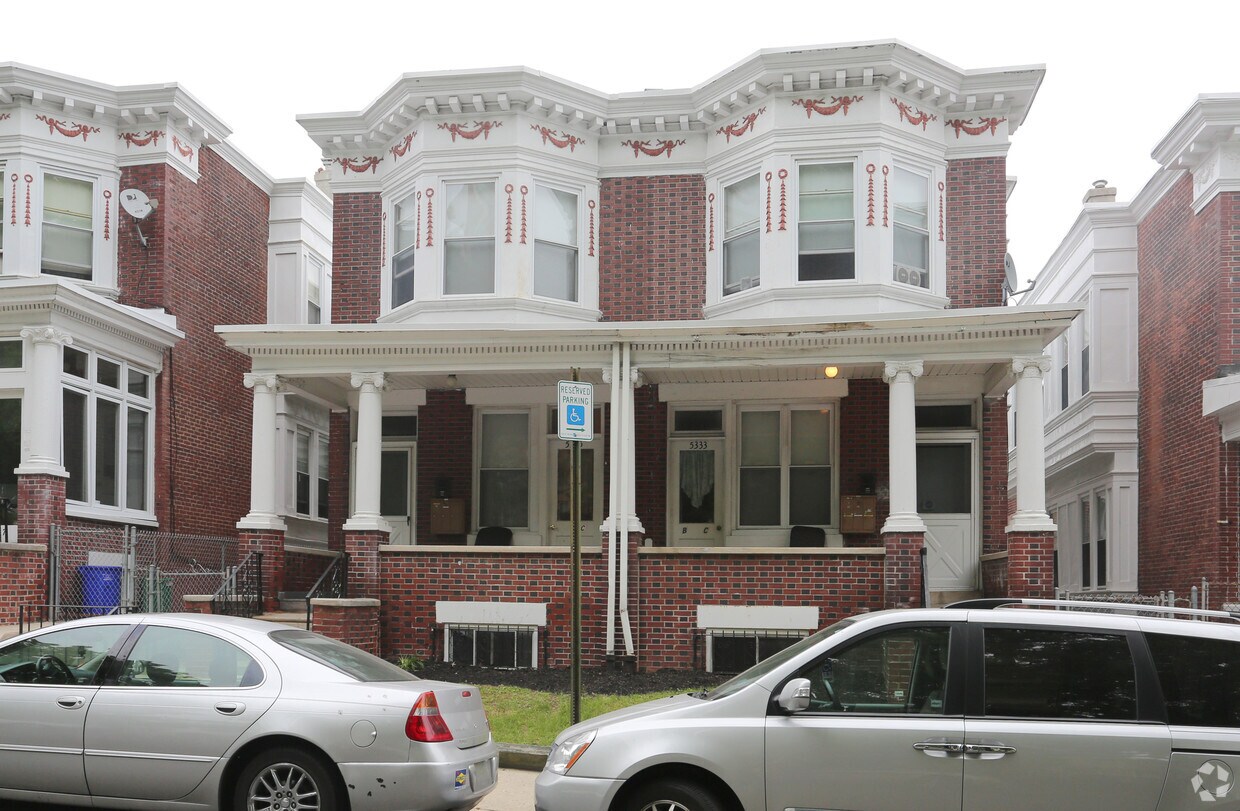 Exterior del edificio - 5333-5347 N 13th St