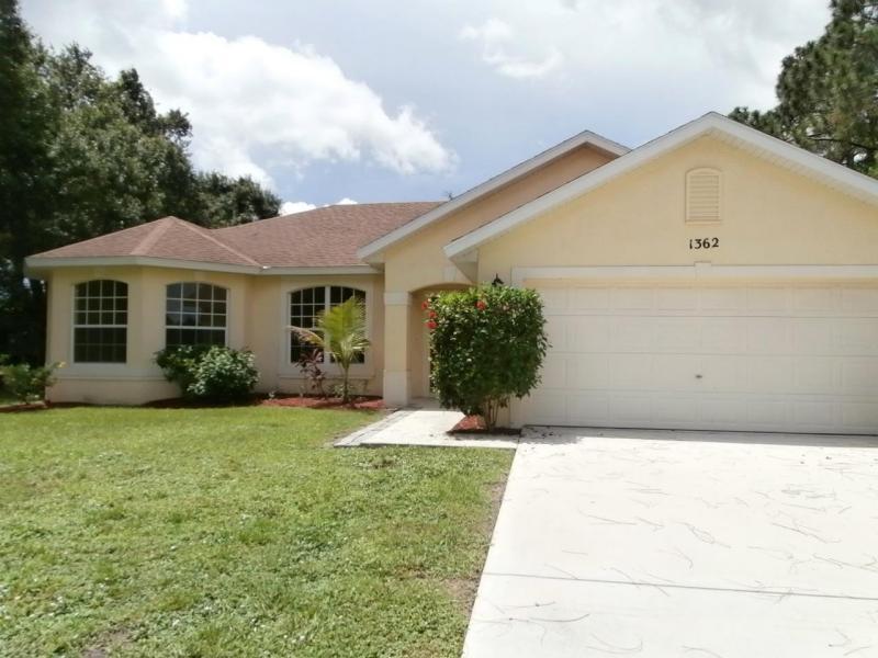 1362 SW Ave, Port Saint Lucie, FL 34953 House Rental in Port