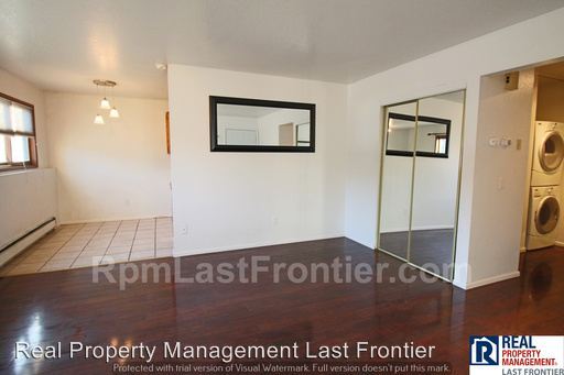 Building Photo - 211 McCarrey St