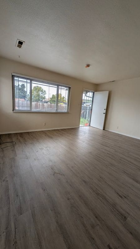 Foto del edificio - 950 Folsom Ave