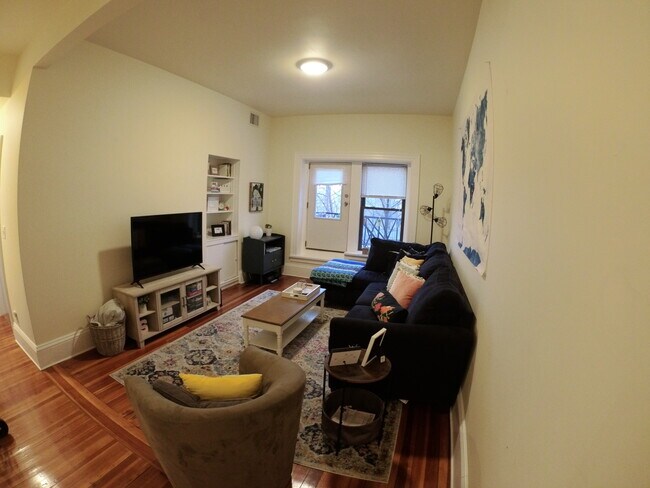 Foto del edificio - 1476 Beacon St