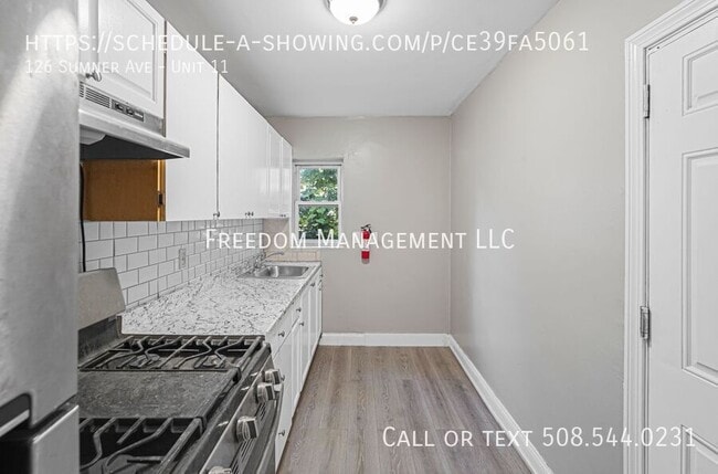 Building Photo - 126 Sumner Ave