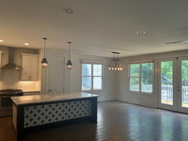 Cocina2 - 1509 Wayne Dr