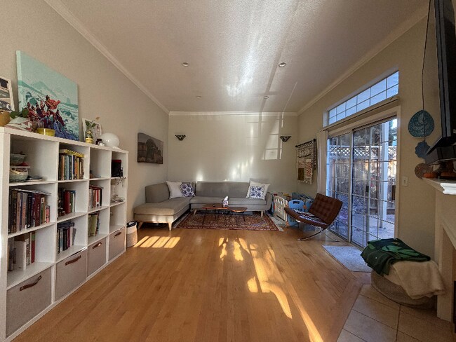 Foto del edificio - 558 N 3rd St