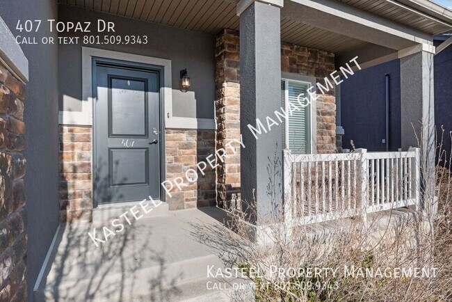 Foto del edificio - 407 Topaz Dr