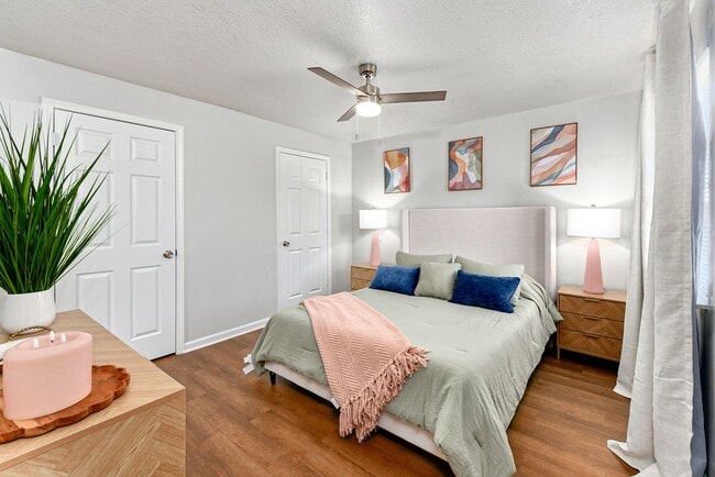 Interior Photo - Legend Oaks Gated Community