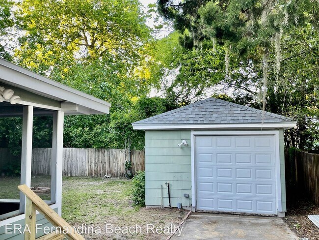 Building Photo - 3 br, 2 bath House - 2115 Belvedere Avenue