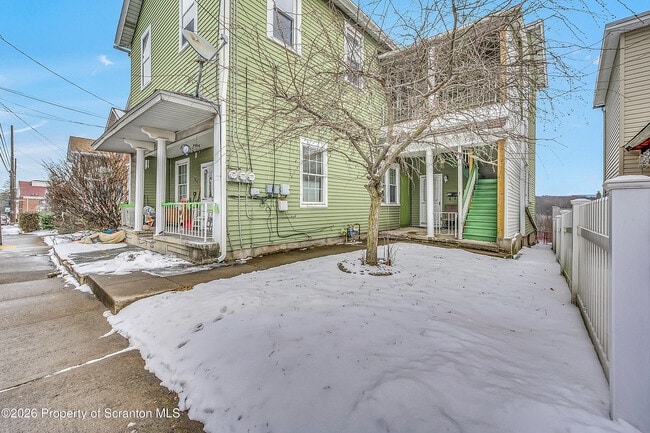 Building Photo - 228 S Main Ave