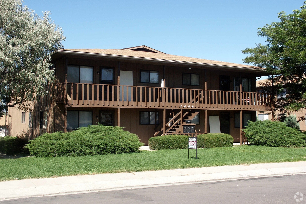 Primary Photo - Redwood Terrace