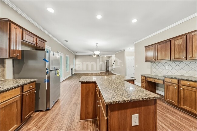 Foto del edificio - 5059 Duval Point Way SW