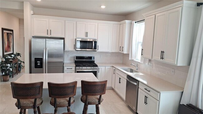 Building Photo - 15193 Aqua Sol Ln