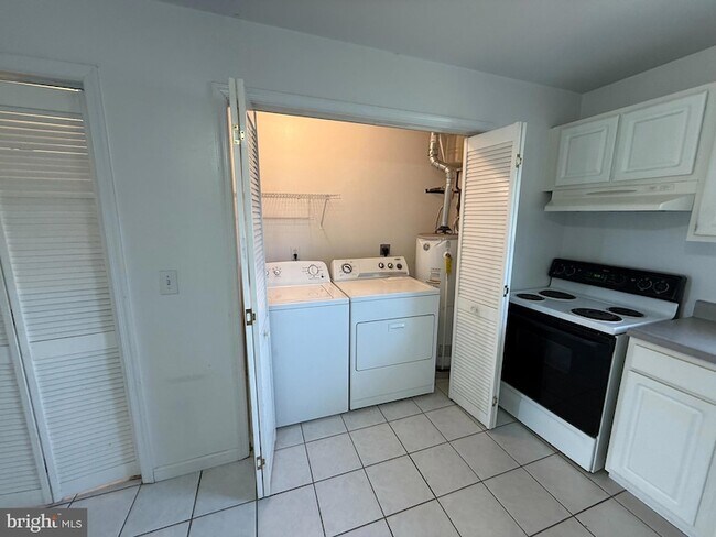 Building Photo - 23 Taft Ave