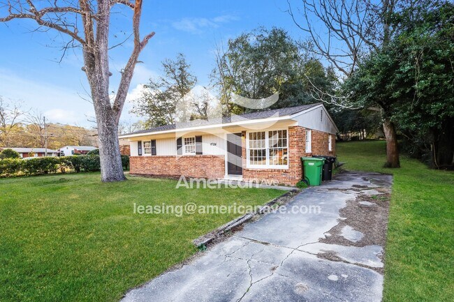 Foto del edificio - 4784 Gardiner Dr