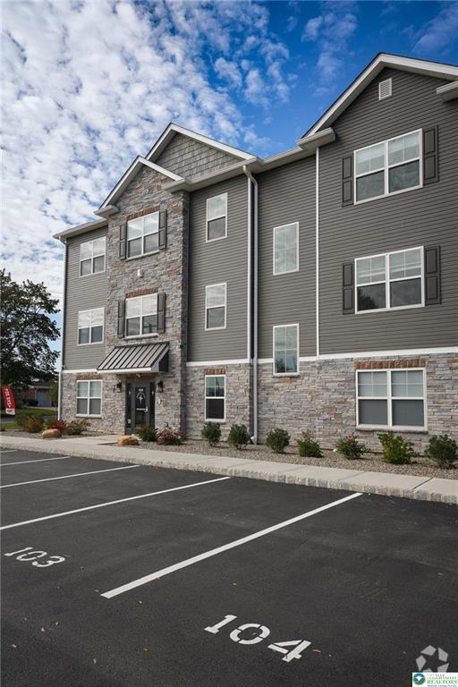 Building Photo - 1210 Eaton Ave