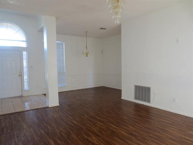Building Photo - 804 Sansome Dr